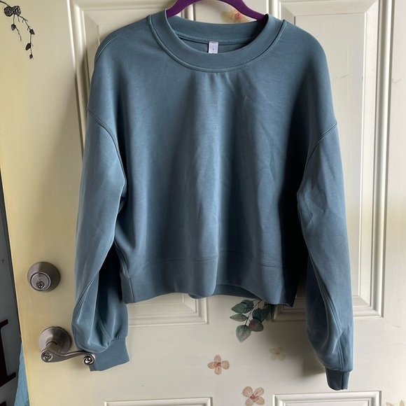 lululemon athletica Sweaters - Lululemon Softstreme Perfectly Oversized Cropped Crew